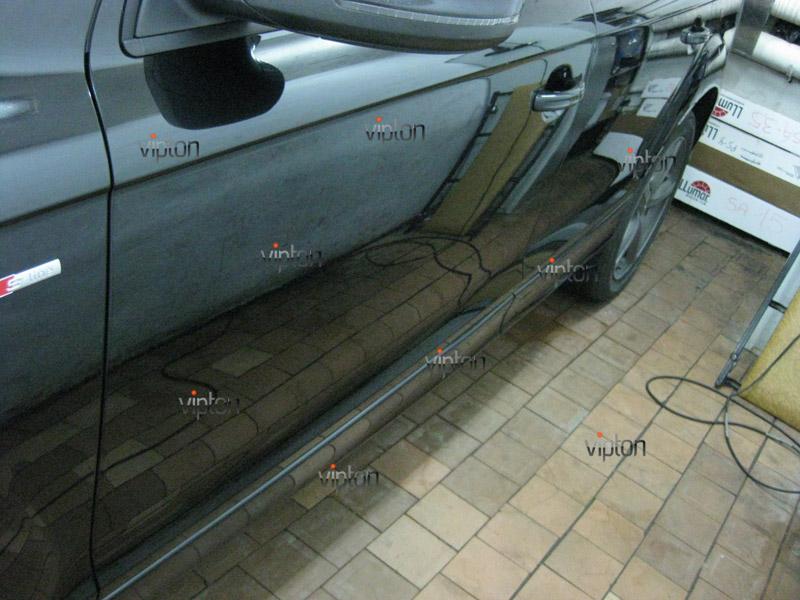 Автомобиль Audi Q7 / защита кузова с использованием антигравийной пленки VENTURESHIELD. 2