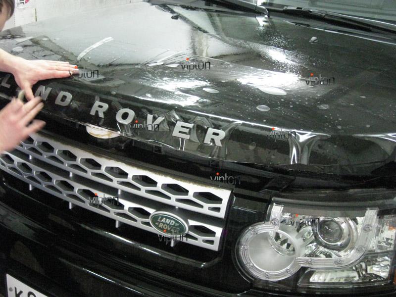 Автомобиль Land Rover Discovery . / Нанесение антигравийной пленки VENTURESHIELD. 2