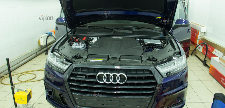 Audi Q7: Установка защитной антигравийной пленки LLUMAR GLOSS PPF 4