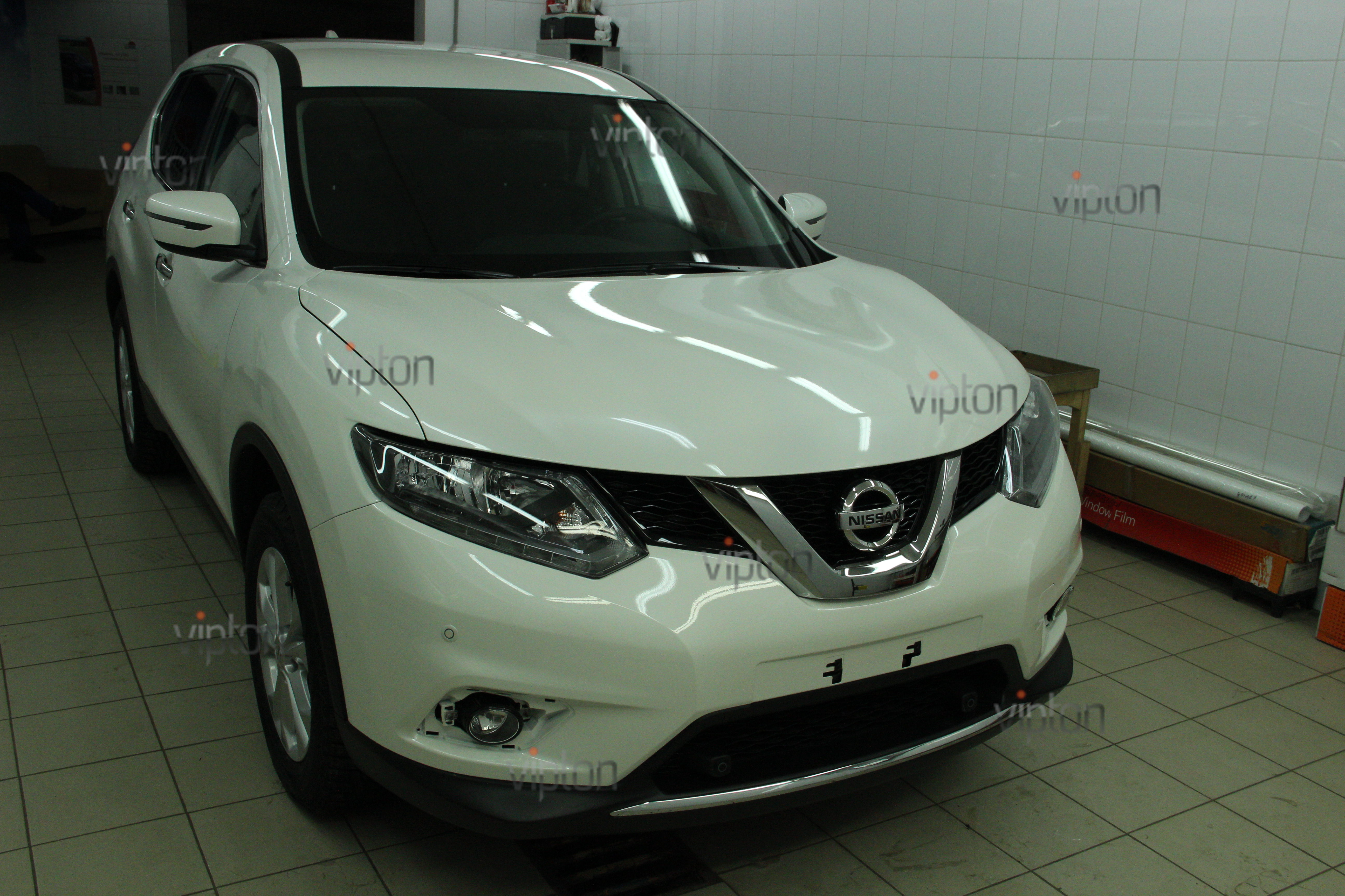 Nissan X-Trail: тонировка задняя полусфера - Портфолио наших работ - VipTon  Москва