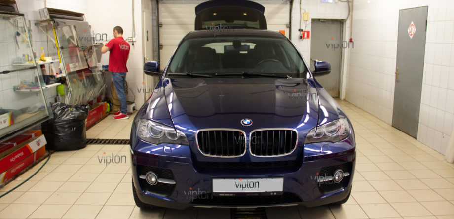 BMW X6:  Абразивная полировка кузова и нанесение керамического 4