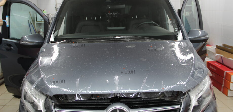 Mercedes-Benz Vito  LLUMAR GLOSS-капот 1