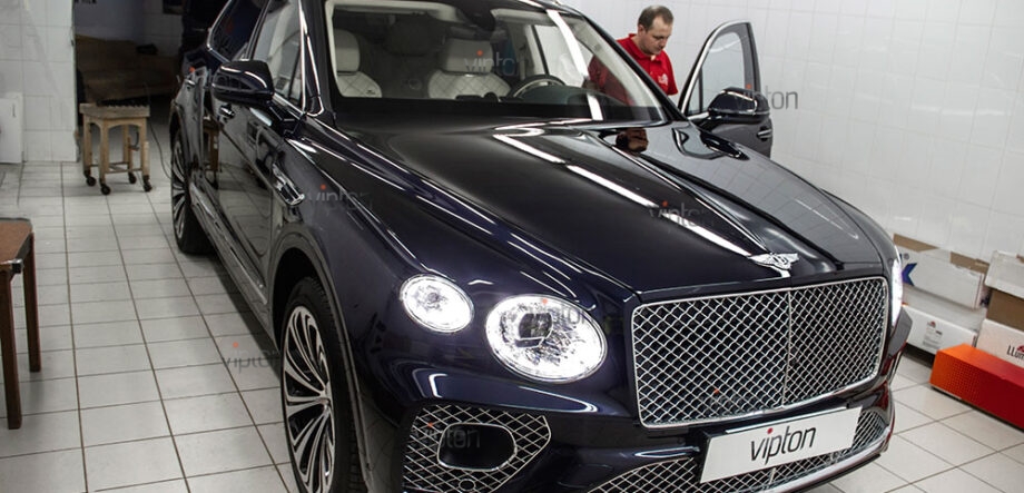 Bentley Bentayga 1