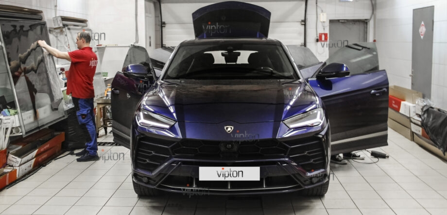 Lamborghini Urus 2